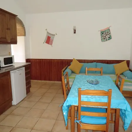 Kır Evi Monte Dos Avos *